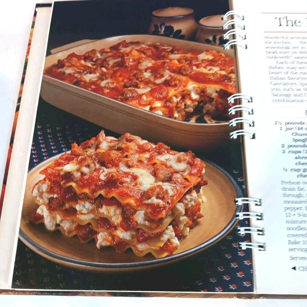 Great Italian Cooking Starts‎ w RAGU by Ragu Foods Staff Spiral Hardcover 1984